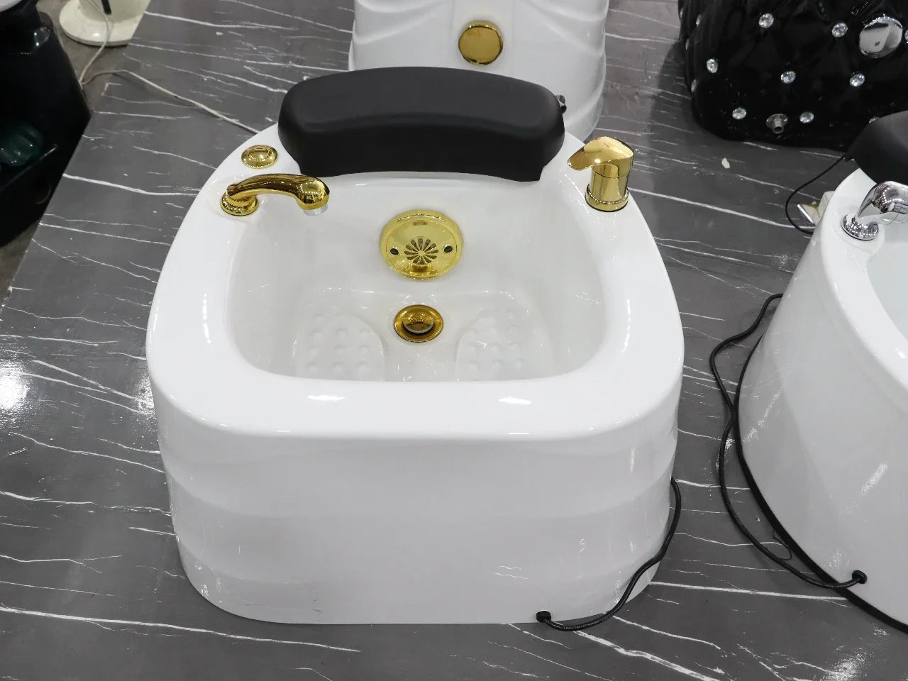 Foot SPA Basin New Factory Wholesale Beauty Salon Furniture Luxury Foot Massage Pedicure Basin Footbath