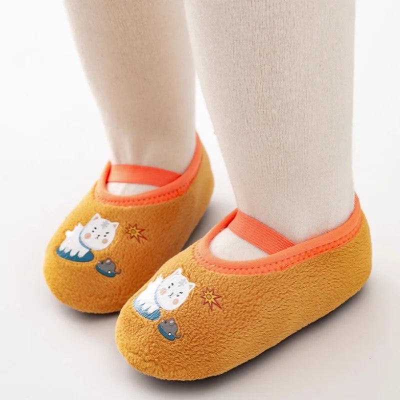Cozy Animal First Walker Slippers for Baby – Anti-Slip Winter Shoes