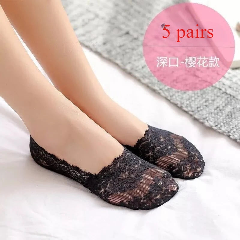 New lace boat socks women's summer thin shallow mouth silicone non-slip invisible socks do not fall off the heel socks