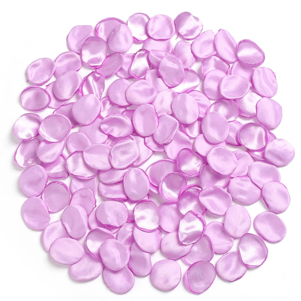 100/200Pcs Pink 4cm Silk Rose Petals Romantic Room Decoration Wedding Decor For Flower Girl Baskets Dinner Table Bridal Showers