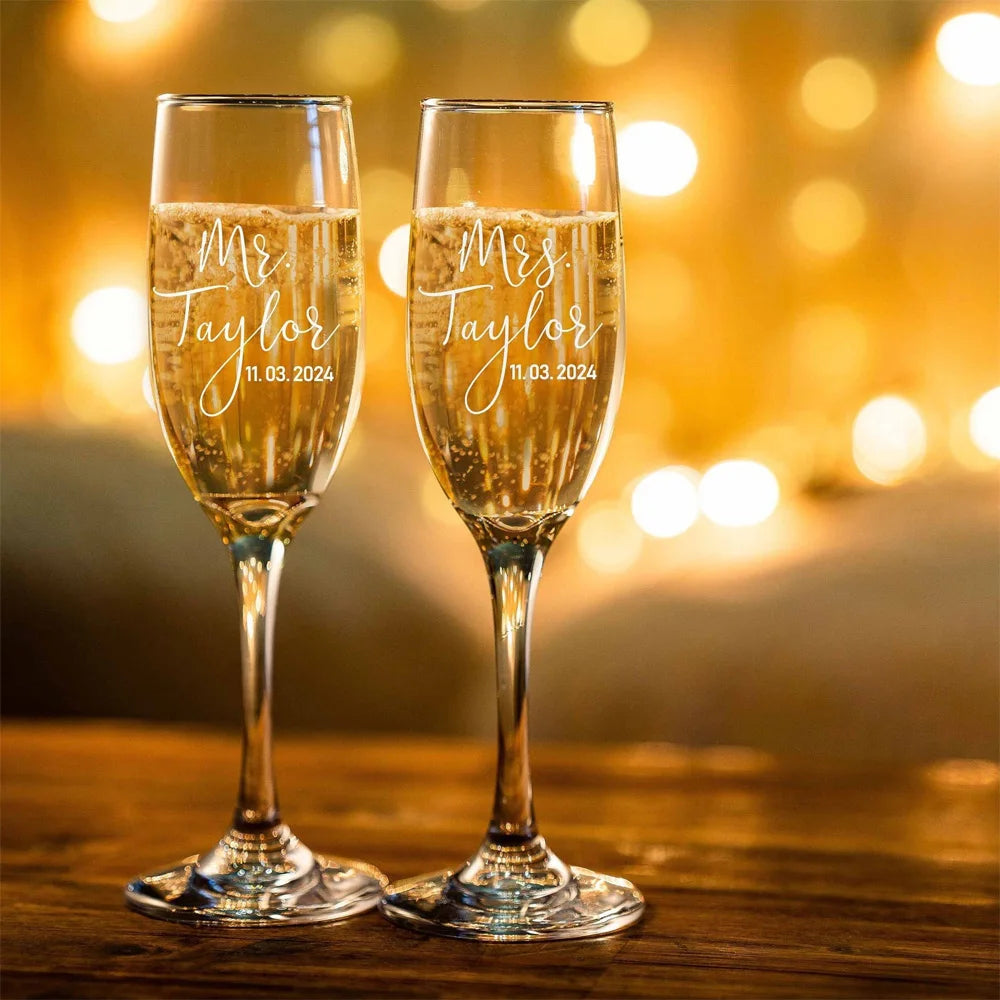 Champagne Flutes Personalized,Wedding Champagne Flutes, Engraved Custom Wedding Toasting Glasses,Bride & Groom Champagne Glasses