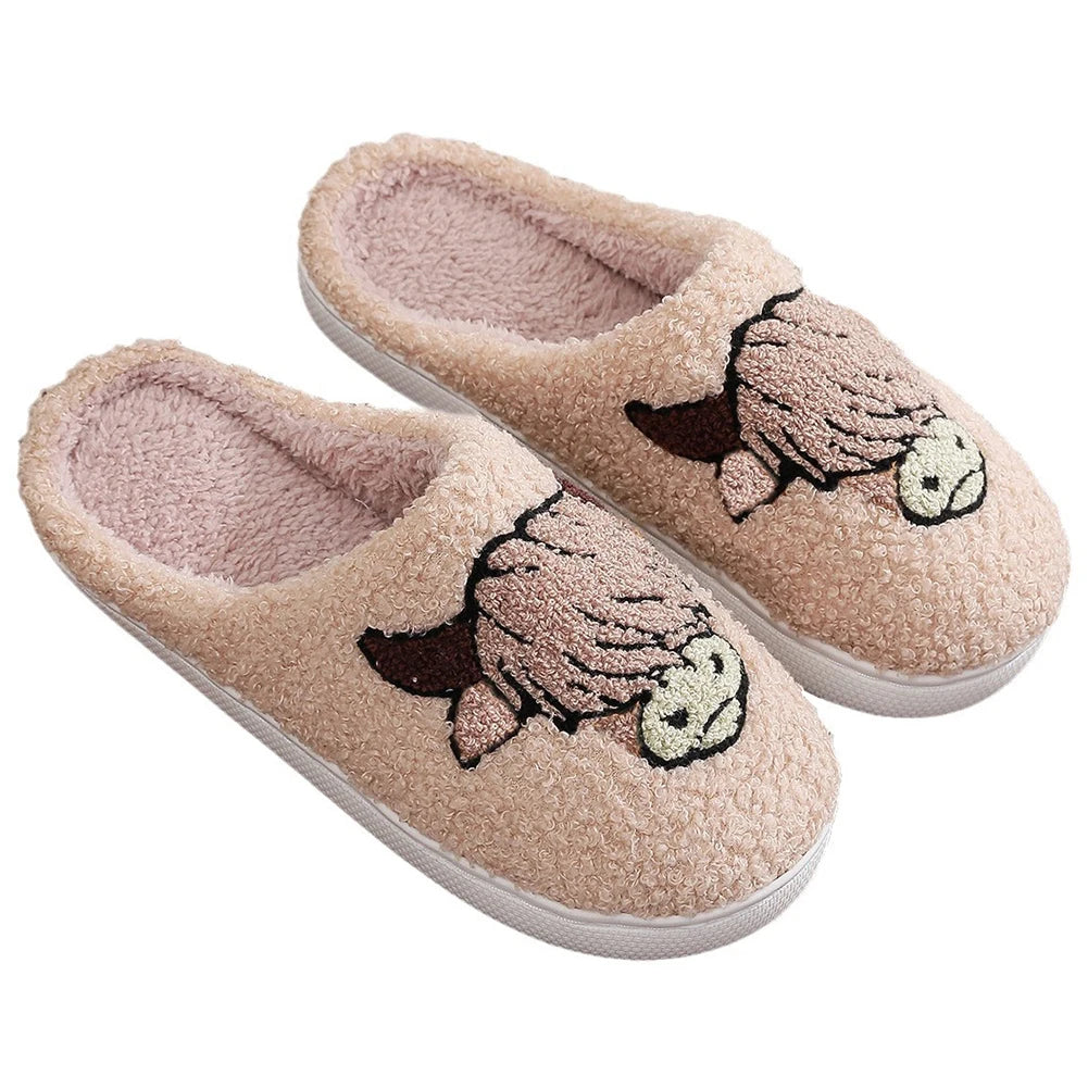 Highland Cow Cozy Indoor Slippers for Men & Women – Plush Winter House Slides