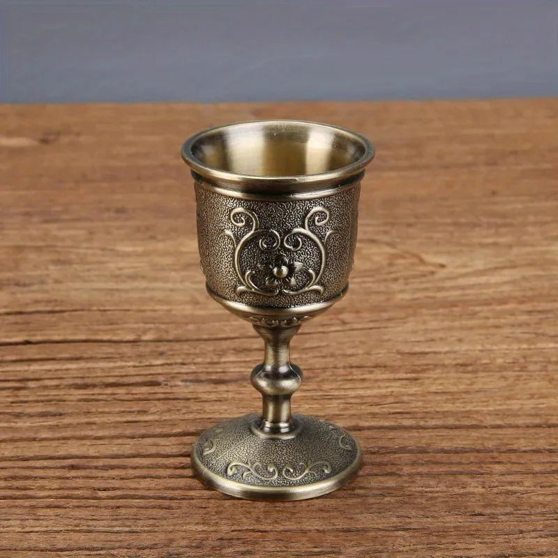 30/50ml Metal Wine Glasses Retro Wine Cup Goblet Vintage European Style Champagne Cocktail Glasses Bar Home Decor Drinkware