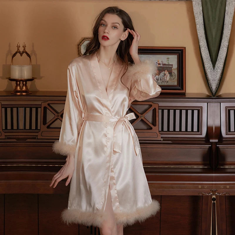 Women Feather Robe With Fur Sleepwear Bride Morning Satin Robes Nightgown Dress Elegant Wedding Bridesmaid Robe Gown Bathrobe