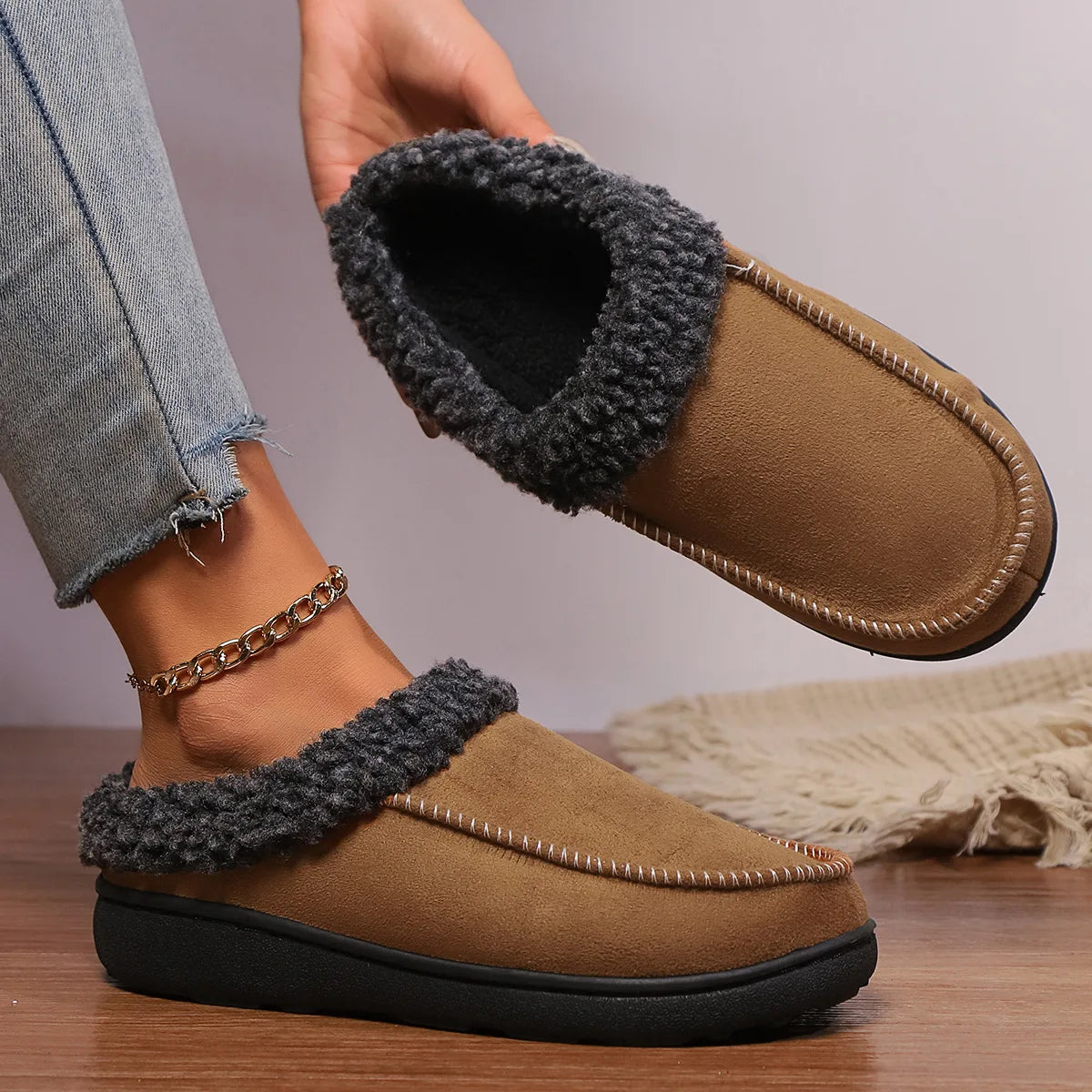 Plush Winter Corduroy Slide Slippers for Men & Women – Warm Indoor House Shoes