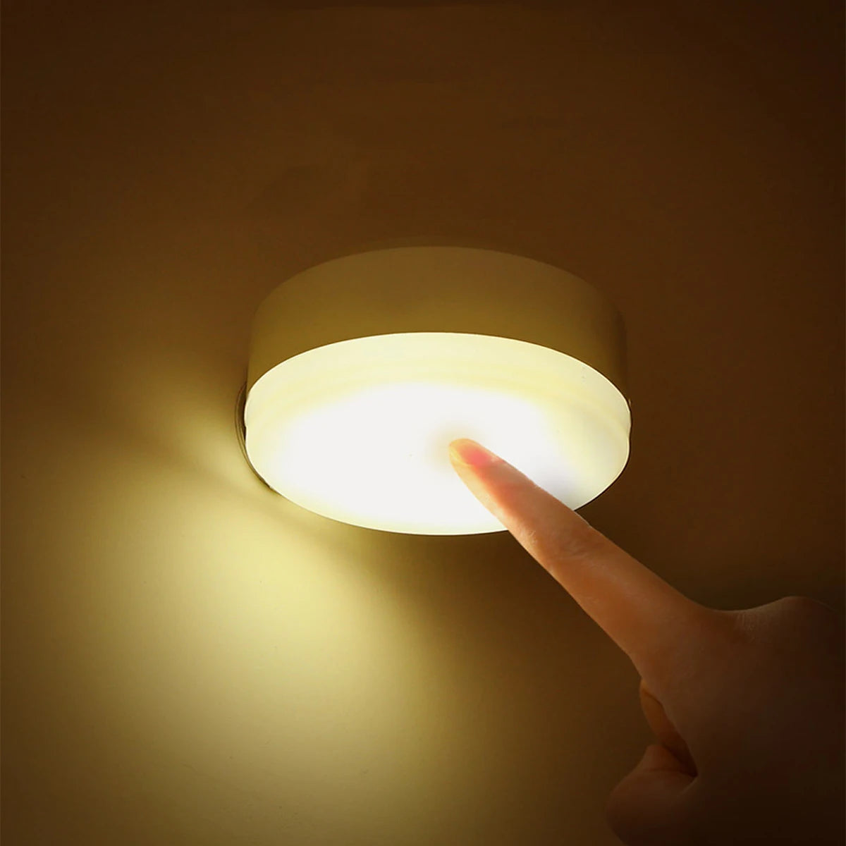 3 Color LED Night Light Battery Powered Convenient Mini Round Night Lamp Suitable For Home Bedroom Cabinet Wardrobe