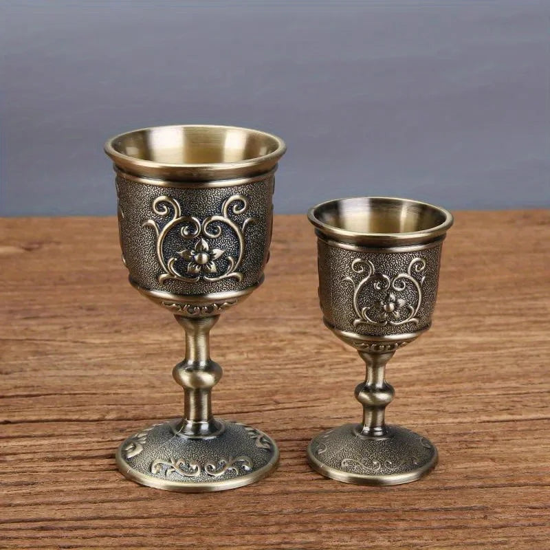 30/50ml Metal Wine Glasses Retro Wine Cup Goblet Vintage European Style Champagne Cocktail Glasses Bar Home Decor Drinkware