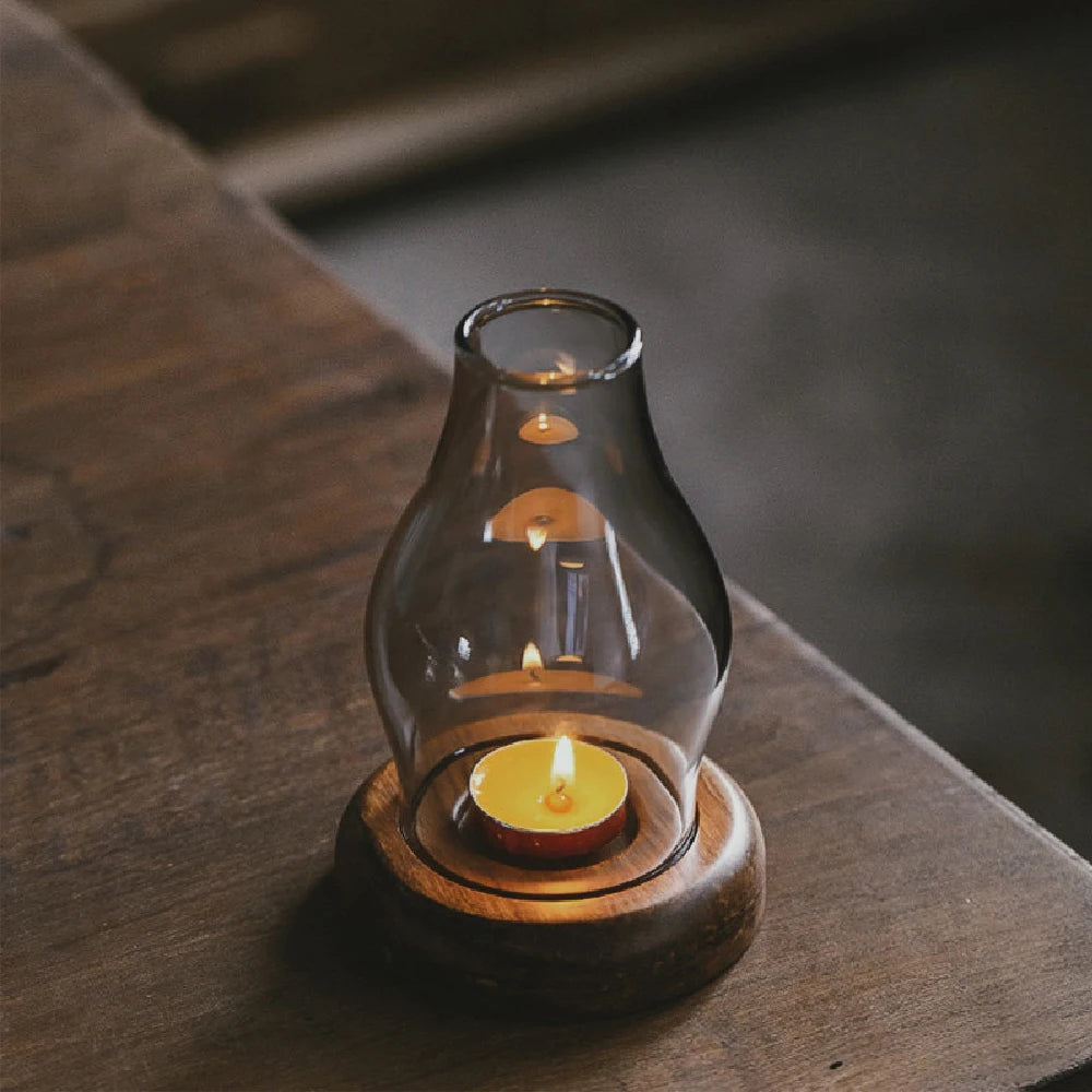 Glass candle holders, windproof candles, desktop retro art ornaments, home hotels, homestays, decoration and decoration