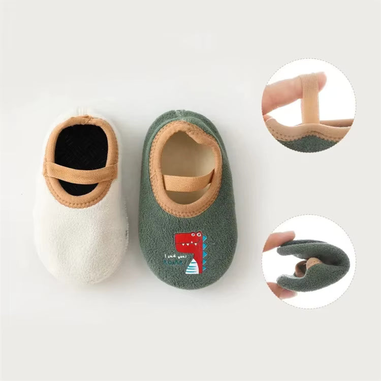 Cozy Animal First Walker Slippers for Baby – Anti-Slip Winter Shoes