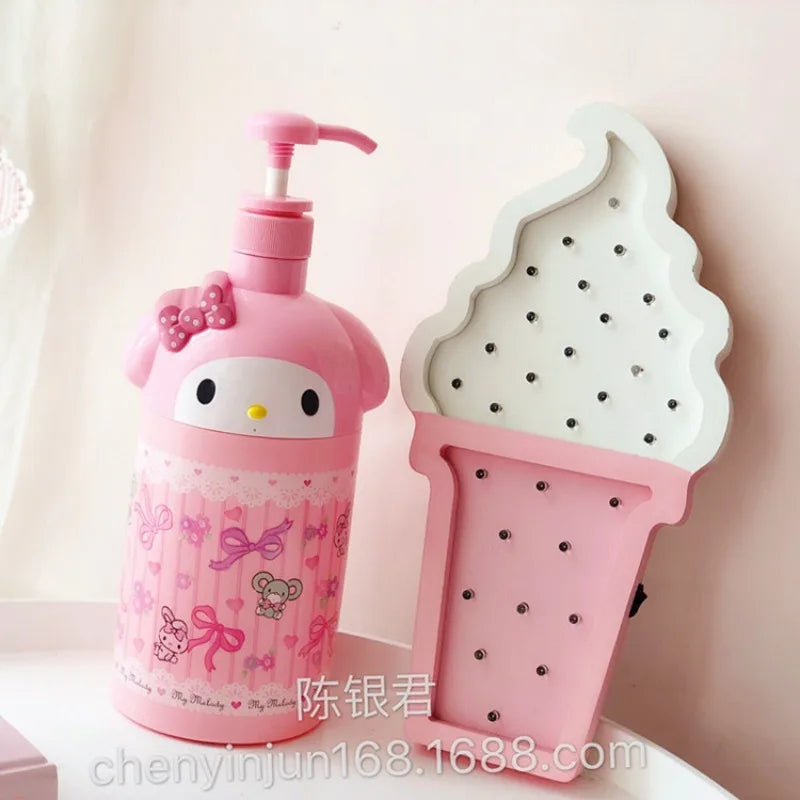 2025 New Kawaii Hello Kitty Large Capacity Shower Gel Dispensing Bottle Sanrio Cartoon MyMelody Shampoo Pressing Bottle