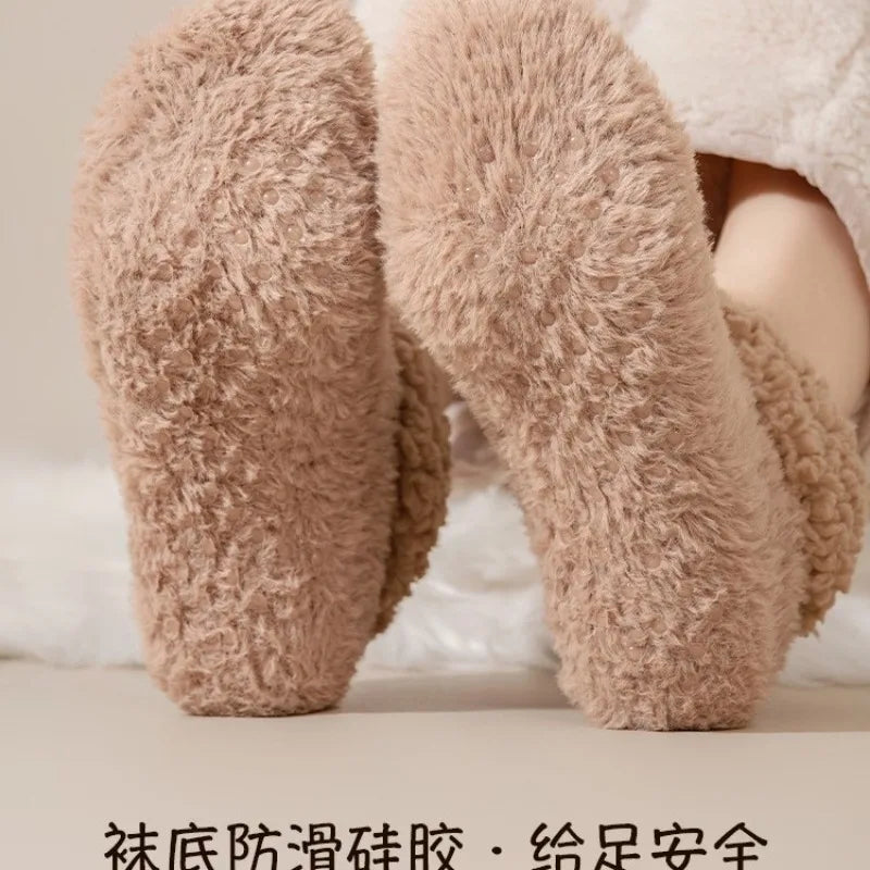 Fireside Fleece Slipper Socks Non-Slip Thermal Footwear with Plush Lining for Cozy Evenings Winter Home Comfort