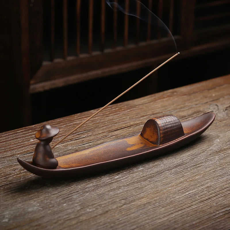 Chinese style retro fishing line incense burner, home decoration with a flat boat lying incense diffuser incense pedestal