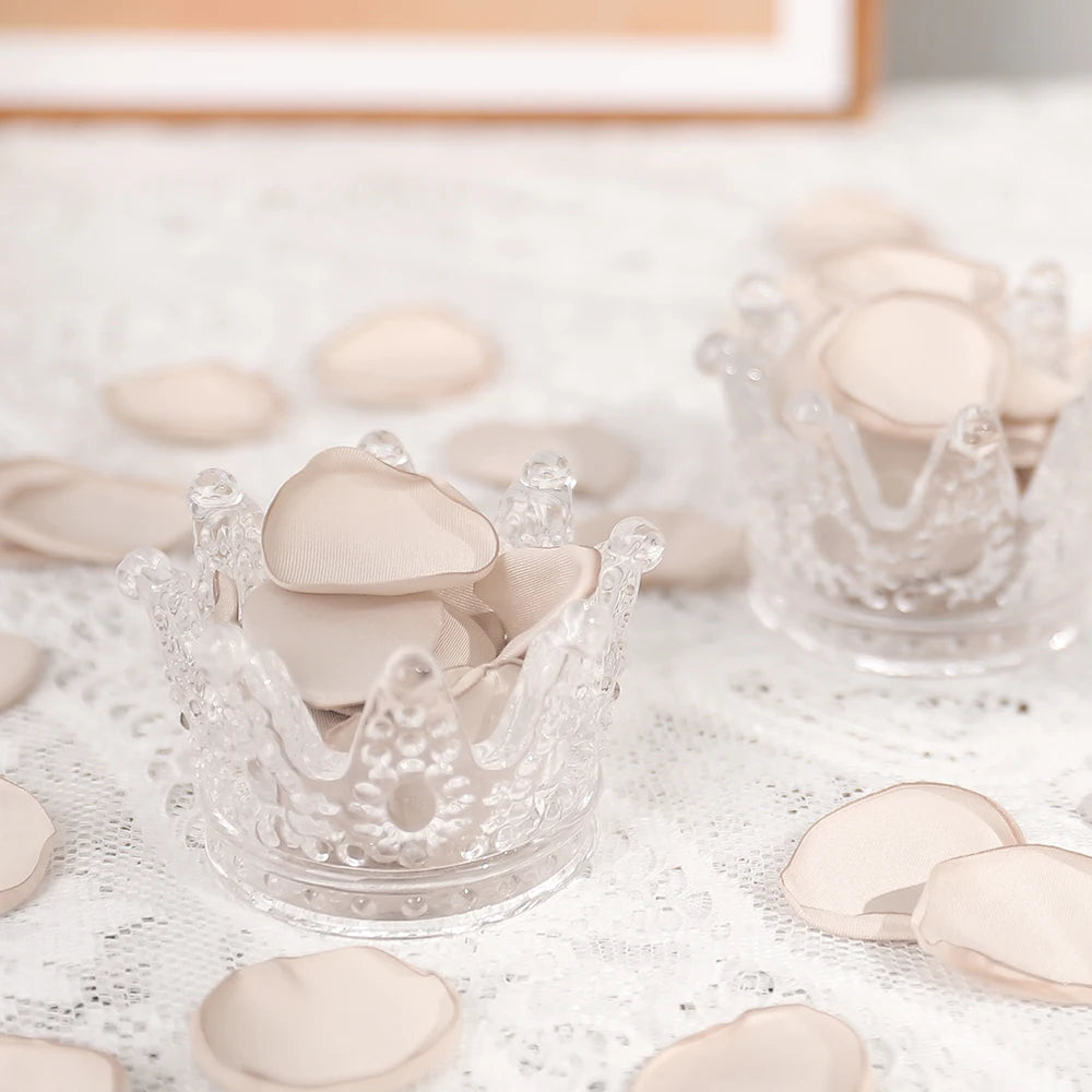 100/200Pcs Pink 4cm Silk Rose Petals Romantic Room Decoration Wedding Decor For Flower Girl Baskets Dinner Table Bridal Showers