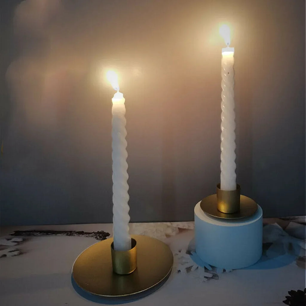 Simple Golden Candle Holders Metal Desktop Candlestick For Wedding Party Festival Candelabra Art Gifts Home Decor Candle Holders