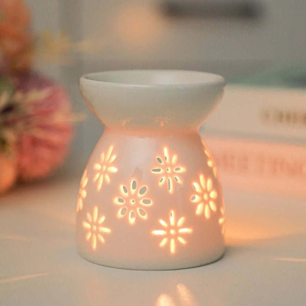 Ceramic Handicrafts Candle Holders Hollow Patterns Essential Oil Burners Candle Lamps Incense Lamps Home Living Room Decoration